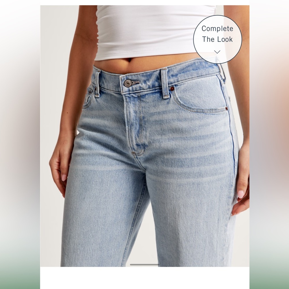Abercrombie Curve Love Low Rise Baggy Jean - Picture 4 of 7
